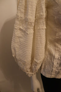 Rare Vintage White Mexicana Blouse