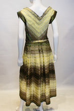Load image into Gallery viewer, A Vintage 1950s Peter Robinson Cocktail Dress