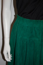 Load image into Gallery viewer, Vintage Jean Muir Green Suede Skirt with Gold Trim