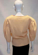 Load image into Gallery viewer, A Vintage 1970s Jean Muir peach Cashmere Jumper